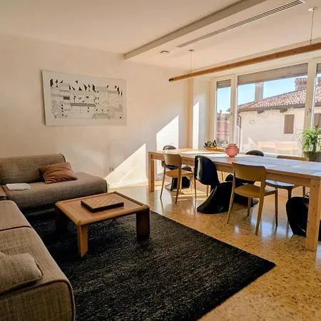 T-rooms Gæstehus