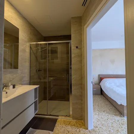 T-rooms Μπασάνο Ντελ Γκράπα
