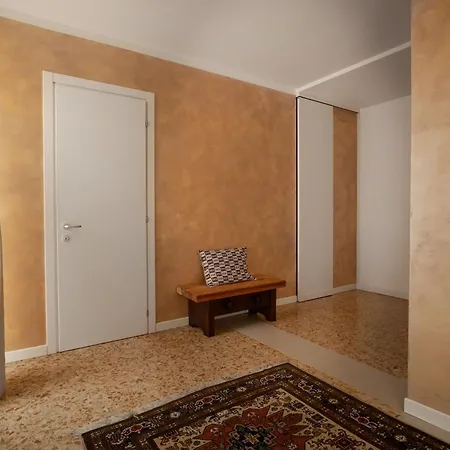 בית הארחה T-rooms 3*