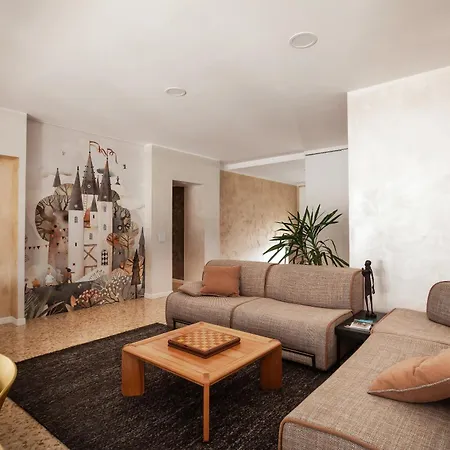 בית הארחה T-rooms 3*