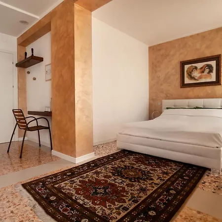 בית הארחה T-rooms 3*