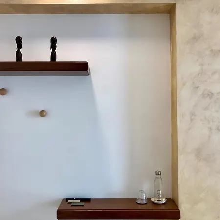 T-rooms Guest house
