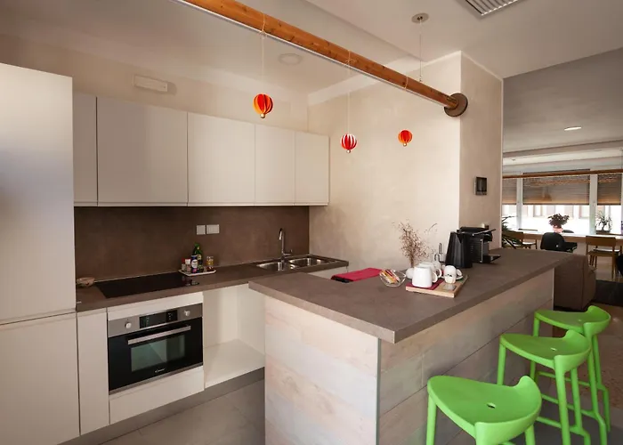 T-rooms Konukevi 3*